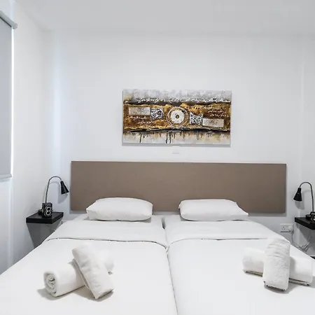 Spiros Luxury 아파트