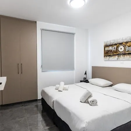 아파트 Spiros Luxury