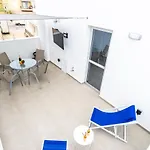 公寓 Spiros Luxury 圣纳帕