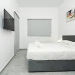Spiros Luxury 圣纳帕