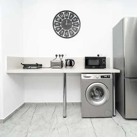 公寓 Spiros Luxury 圣纳帕