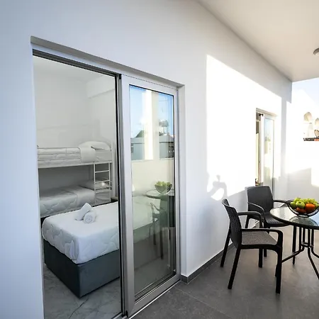 Apartman Spiros Luxury Ajía Nápa