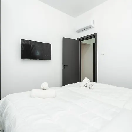 公寓 Spiros Luxury